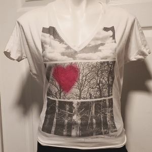 Aeropostale V-Neck Women's White Short Sleeve Tee - Size XS